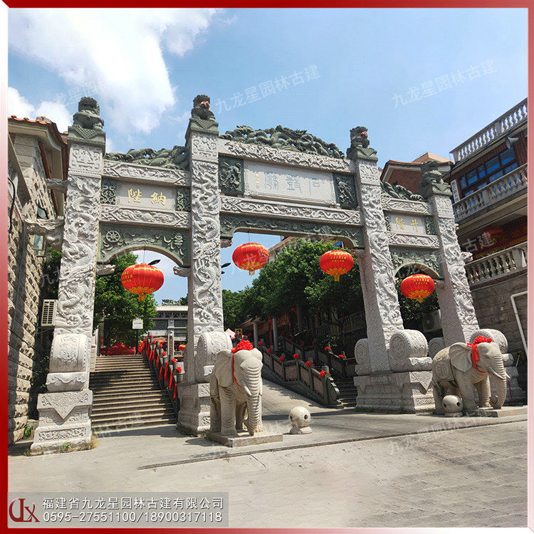 景區石雕牌坊